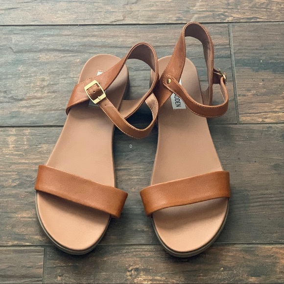 Steve Madden Shoes - Steve Madden Sandals
